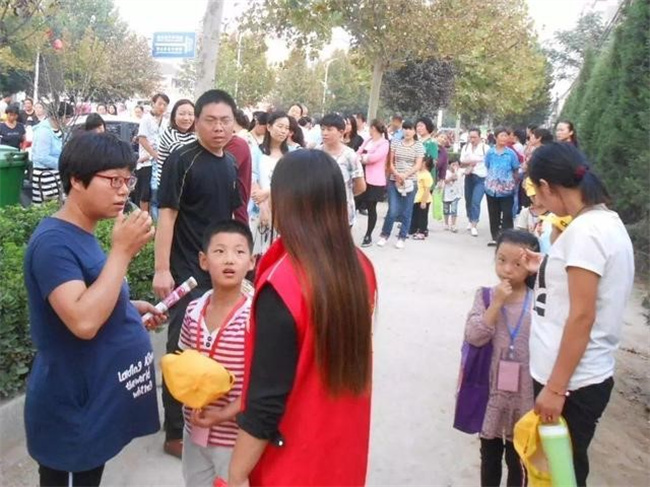 怎么提起孩子的上学兴趣 利用这些小细节 给孩子制造惊喜,孩子,些小,提起,上学,惊喜,第3张